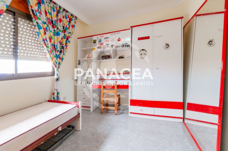 Foto eaf70e95-aa49-4a7b-9f84-cf08136f20ec. Casa a La Gangosa Vícar