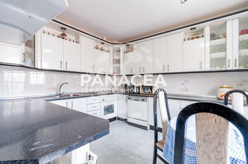 Foto f70a9136-fa77-43ba-9dcb-5faad2d36568. Casa a La Gangosa Vícar