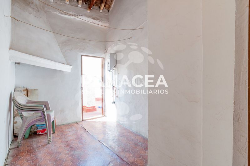 Foto 03d6cd52-ccfb-4a48-983c-1dcfa805a324. Casa aparellada amb aparcament a Berja