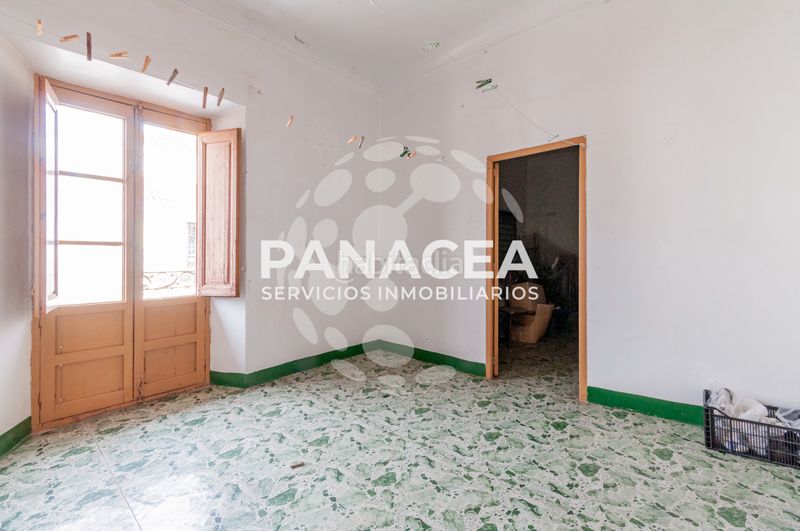 Foto 202b90a7-6115-4962-9126-7078da6b4523. Casa aparellada amb aparcament a Berja