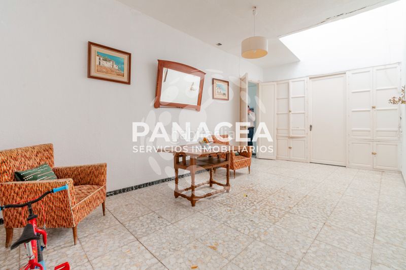 Foto af4f1417-59b5-4c8a-a80f-82c8165e816e. Casa aparellada amb aparcament a Berja