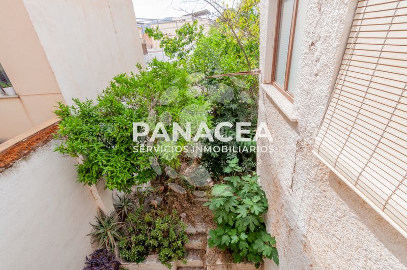 Foto f4e0c6da-b94c-4e99-828b-fb4cef4139cc. Casa aparellada amb aparcament a Berja