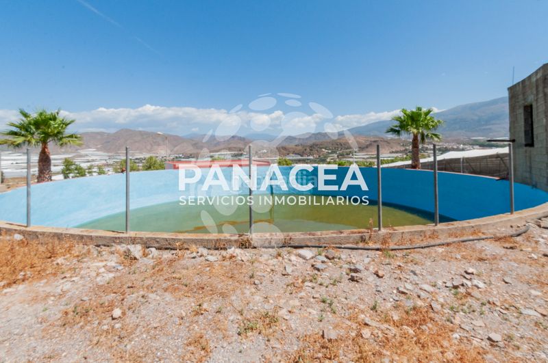Foto 7eb05611-9403-49f8-b1c1-4e0c0c6782b7. Finca rústica  en venta en Berja