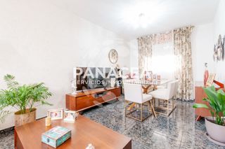 Casa aparellada a La Gangosa. Chalet adosado en venta en la gangosa