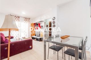 Piso en Adra. Piso en venta en adra