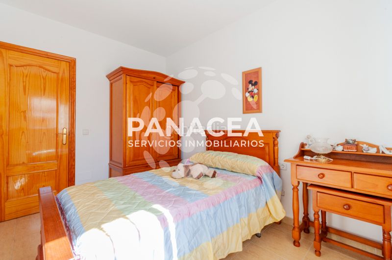 Foto 9526214f-a089-41b6-9891-9022aed4d136. Pis amb aparcament a Roquetas pueblo Roquetas de Mar