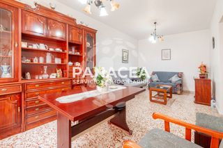Chalet à Roquetas pueblo. Chalet adosado en venta en roquetas pueblo