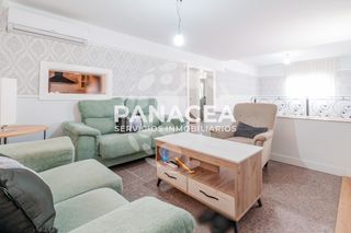 Casa bifamiliare in La Gangosa. Chalet pareado en venta en la gangosa