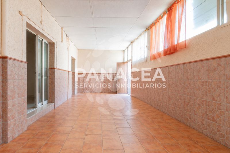 Foto c3d64cd0-373c-44b1-b999-fab2e2a02bdb. Casa a La Gangosa Vícar