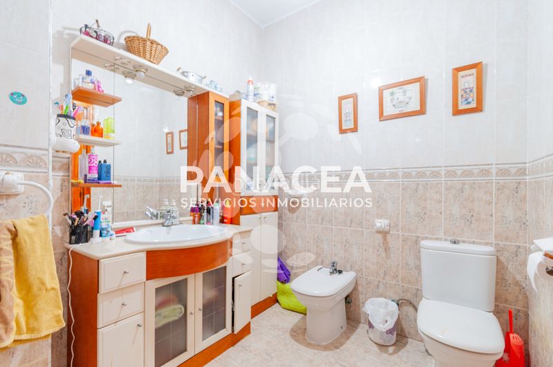 Foto d157b7ac-6af8-4224-a656-c82673838b7a. Casa a La Gangosa Vícar