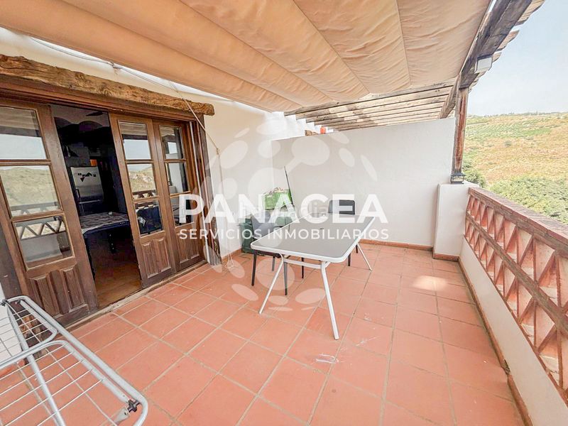Foto b24bb9b2-f32e-4c73-92b5-d0fa581c8124. Pis a Carataunas