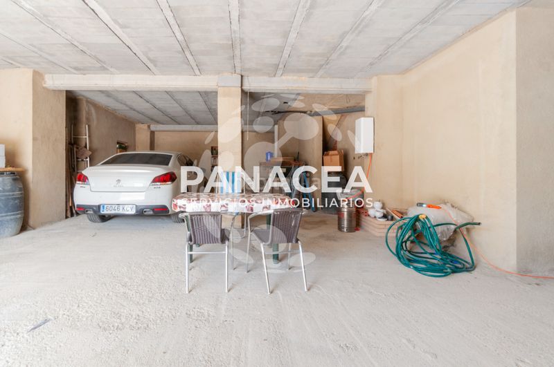 Foto edc49806-6cfc-4016-b8a9-2e8e7e1f627c. Casa amb aparcament a Almegíjar
