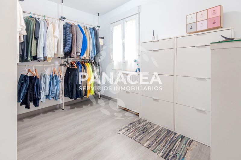 Foto 8a098909-3bd8-43d8-a304-41c525a8618b. Pis amb aparcament a puebla de Vícar Vícar