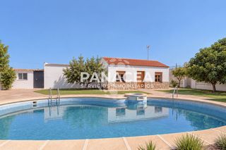 Chalet in Pechina. Casa rural en venta en pechina