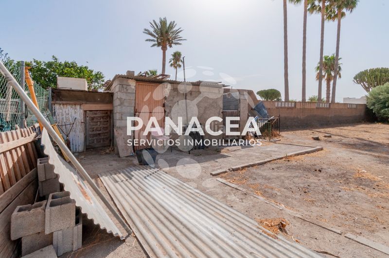 Foto fa0e94c5-3c32-41ab-9025-419e663004c3. Xalet amb aparcament piscina a Pechina
