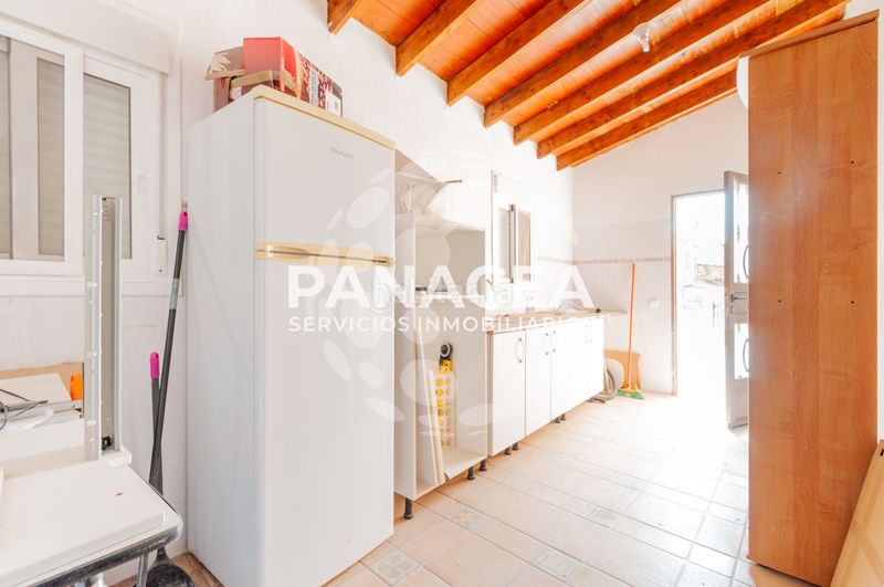 Foto 60e9c783-78eb-4899-b57e-407b4e9c393f. Casa a Tres Villas (Las)