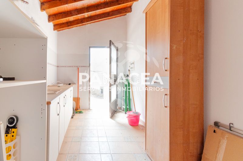 Foto 94266b2e-6c51-4024-9d46-1041ae7adf96. Casa a Tres Villas (Las)
