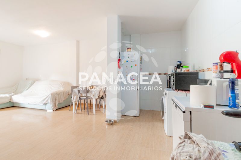 Foto 5c724823-e0c7-4e24-b2ec-8fe07765b44d. Flat with parking in Pabellón - Estación - El Corte Inglés Ejido (El)