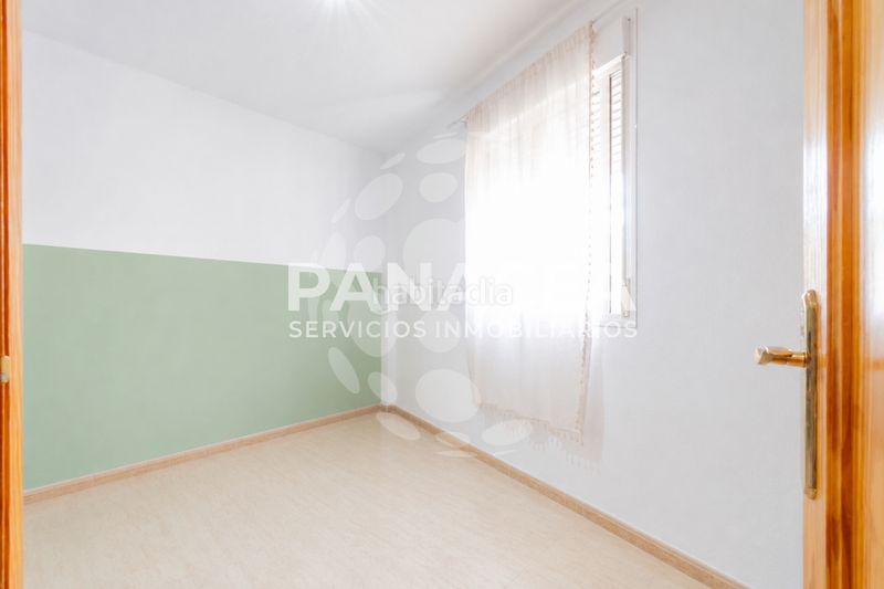 Foto b8075c2e-cd8d-4672-ba29-9d47a84cf7d0. Pis a La Gangosa Vícar