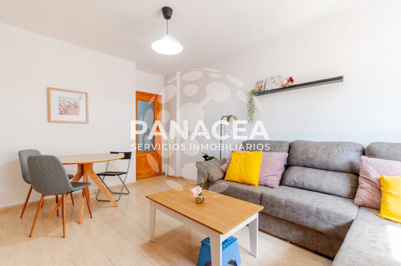 Foto c9f87372-3ae3-43bc-aeaf-9e4bde13d82c. Pis a La Gangosa Vícar