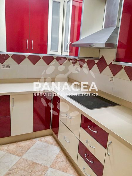 Foto 9e9512c6-d823-44ec-990f-147868b3d990. Casa amb aparcament a Las Cabañuelas Vícar
