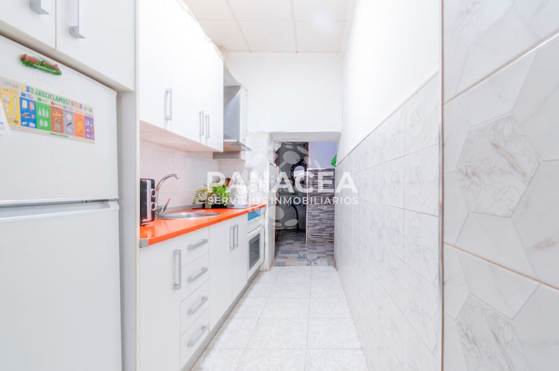Foto 5c931eb2-efd1-4b7d-b61d-c327c55f19e5. Casa adossada a Berja