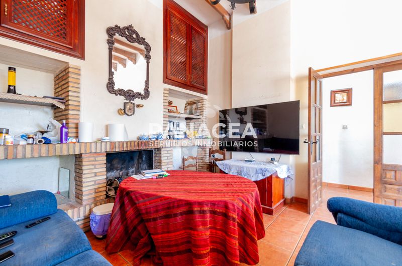 Foto 4b33d328-6287-4417-be10-1eaac6bf7621. Chalet with fireplace parking pool in Gérgal
