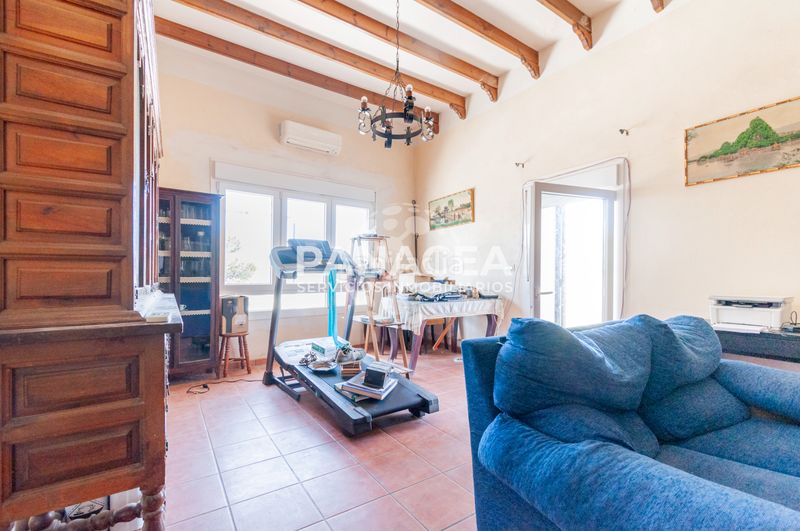 Foto c751f0aa-de50-447d-a303-ac491526ceea. Chalet with fireplace parking pool in Gérgal