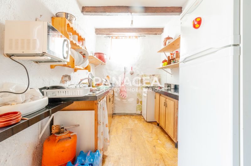 Foto 25e7c97a-28e3-49b2-98c1-8990eba1818c. Casa amb aparcament a Chercos