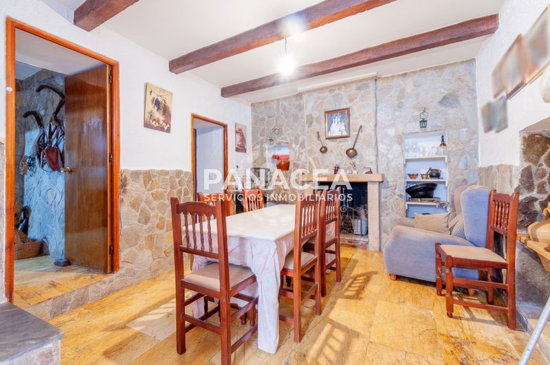 Foto 7e7e61ab-4487-4a70-8058-51ed806fff85. Casa amb aparcament a Chercos