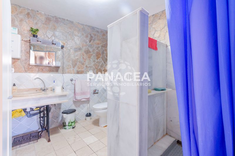 Foto 83f40102-70e6-4be8-a9d9-9cad34fc96b0. Casa amb aparcament a Chercos