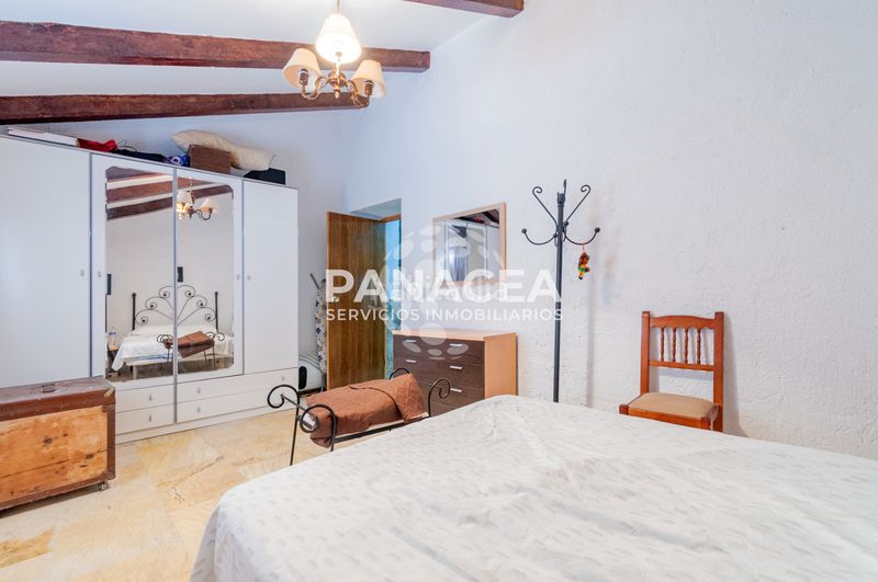 Foto 8ce61ab5-64be-4092-94a6-05c5e032987e. Casa amb aparcament a Chercos