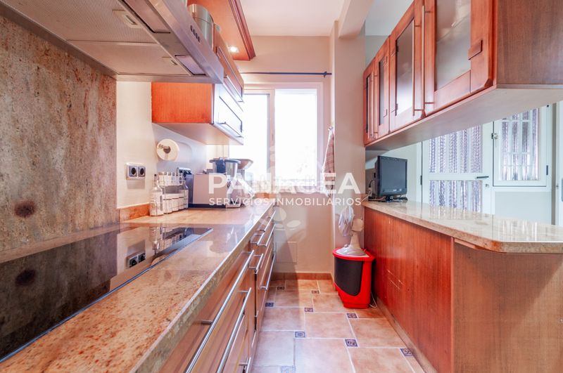Foto 6acb8894-997d-470e-92df-96805614efe0. Casa adossada amb aparcament a Las Cabañuelas Vícar