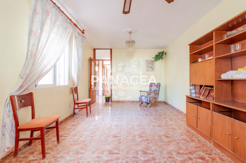 Foto 31af9fa6-c8f9-4454-a71c-6a69b443a73e. Casa bifamiliare con parcheggio in Las Cabañuelas Vícar