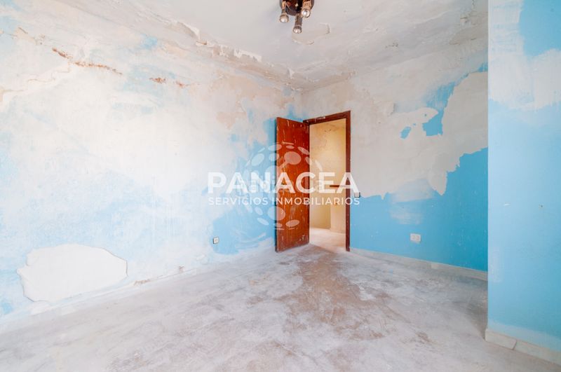 Foto 6589c4b7-48b8-476c-992a-7eb0153267a5. Casa bifamiliare con parcheggio in Las Cabañuelas Vícar