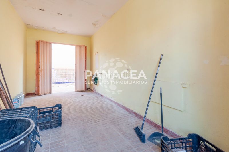 Foto 7b5f4109-522b-433c-9579-211f37de3ecb. Casa bifamiliare con parcheggio in Las Cabañuelas Vícar