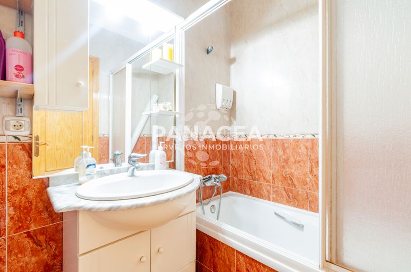 Foto 375bd546-4b2a-444d-bc8f-2d4f63e9b6c8. Flat in Mojonera (La)