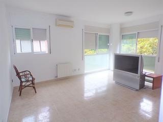 Pis a Centre. Piso en venta en tomas edison, centre, castelldefels
