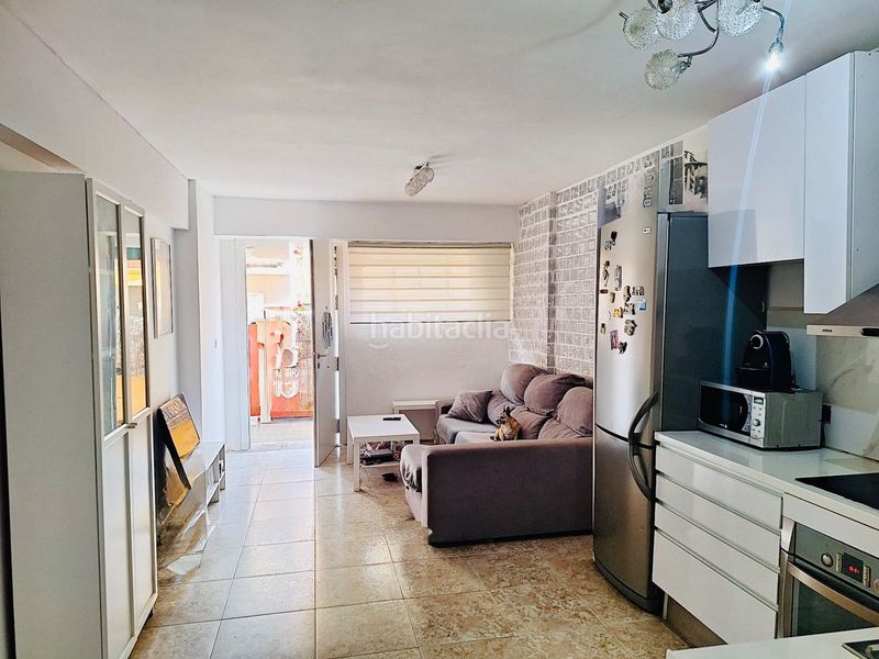 Foto edf7cb56-0270-4115-a3e0-6e01db5fc36b. Pis amb calefacció aparcament a Vista Alegre Castelldefels