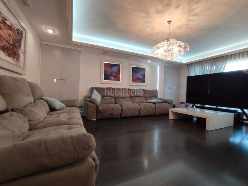 Foto 63743ce9-d2db-42e0-84fb-fa3ef6f2147e. Casa amb calefacció piscina a Montmar Castelldefels