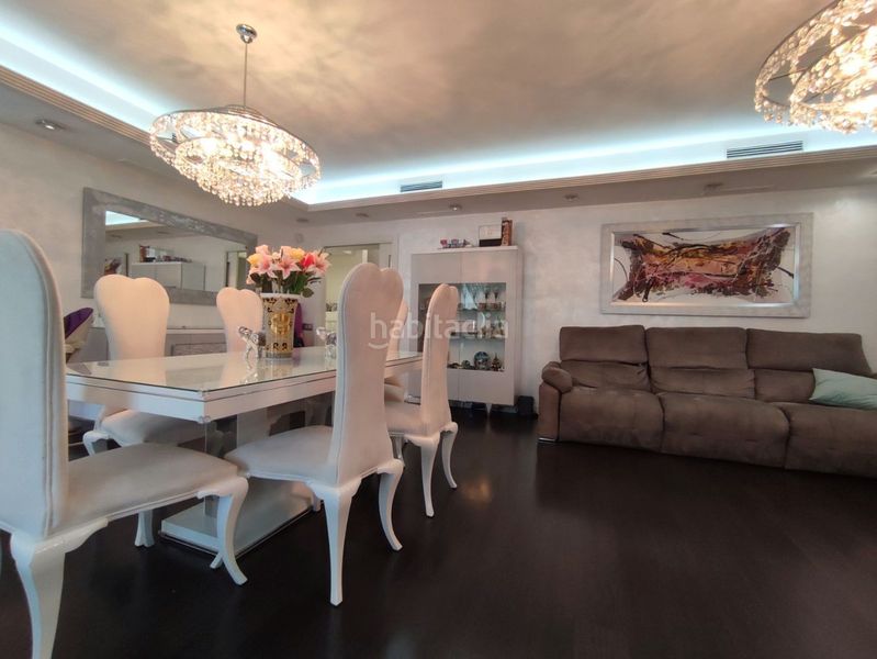 Foto d7393492-8837-4933-a5e3-9c85a0fb788d. Casa amb calefacció piscina a Montmar Castelldefels