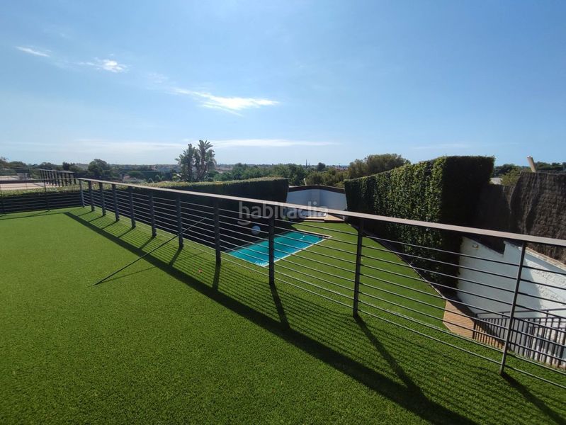 Foto f3913378-8c39-470e-9cc7-31ca8469b1b6. Casa amb calefacció piscina a Montmar Castelldefels