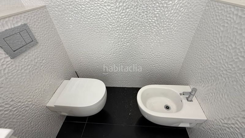 Foto 06613bce-b72e-4abd-bdcd-b082c3b4ad75. Casa amb calefacció piscina a Montmar Castelldefels