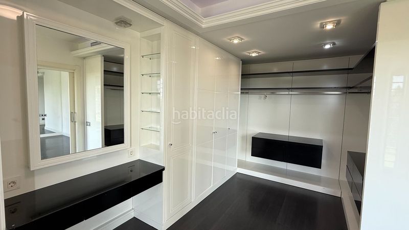 Foto 4db1277c-5795-4f87-9590-9c2fd7725d50. Casa amb calefacció piscina a Montmar Castelldefels