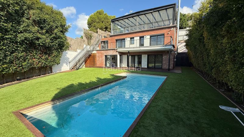 Foto e857460d-5b62-4a65-8c3e-a4136d382d0a. Casa amb calefacció piscina a Montmar Castelldefels