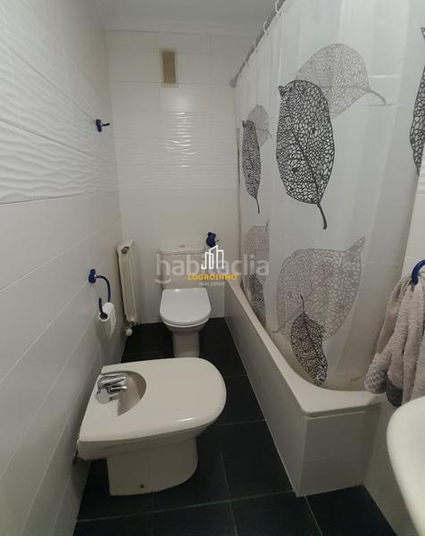 Foto 27f2707c-1bdf-4767-8795-47e7ba28806b. Appartamento con riscaldamento parcheggio piscina in Logroño