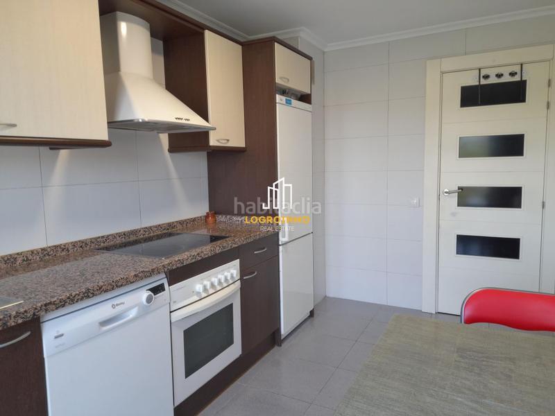 Foto 5ebc34d9-6517-4961-8c07-947c1e02b409. Appartamento con riscaldamento parcheggio piscina in Logroño