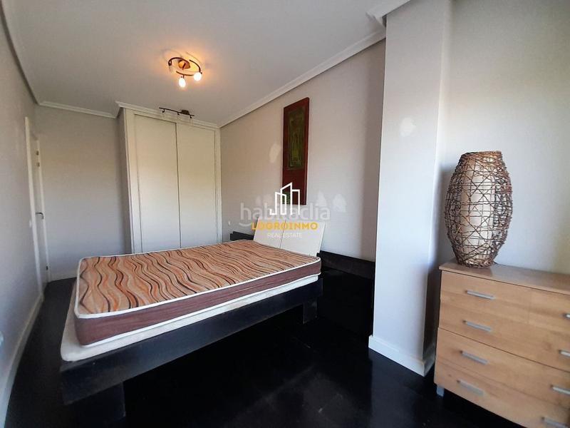 Foto a5c065d6-fd78-4903-8c77-087beef7bc28. Appartamento con riscaldamento parcheggio piscina in Logroño