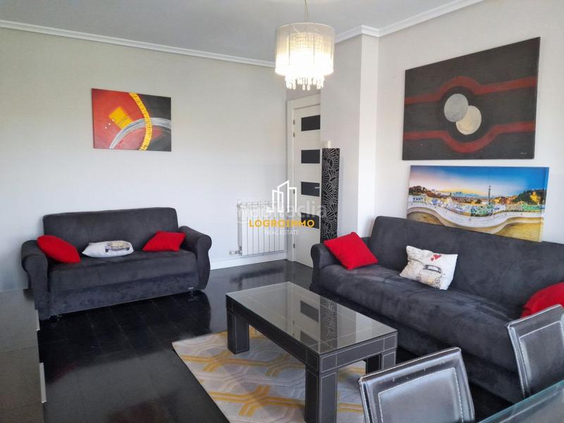 Foto ca22d091-0519-407e-bb94-1bdb69478ee4. Appartamento con riscaldamento parcheggio piscina in Logroño
