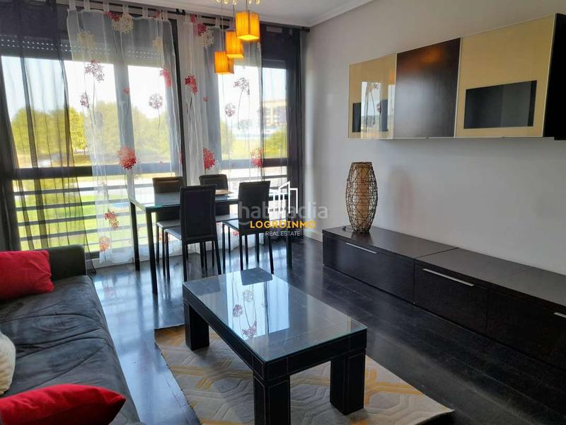 Foto d2d519cc-ac17-4e1e-953e-cb79a97e4cb3. Appartamento con riscaldamento parcheggio piscina in Logroño